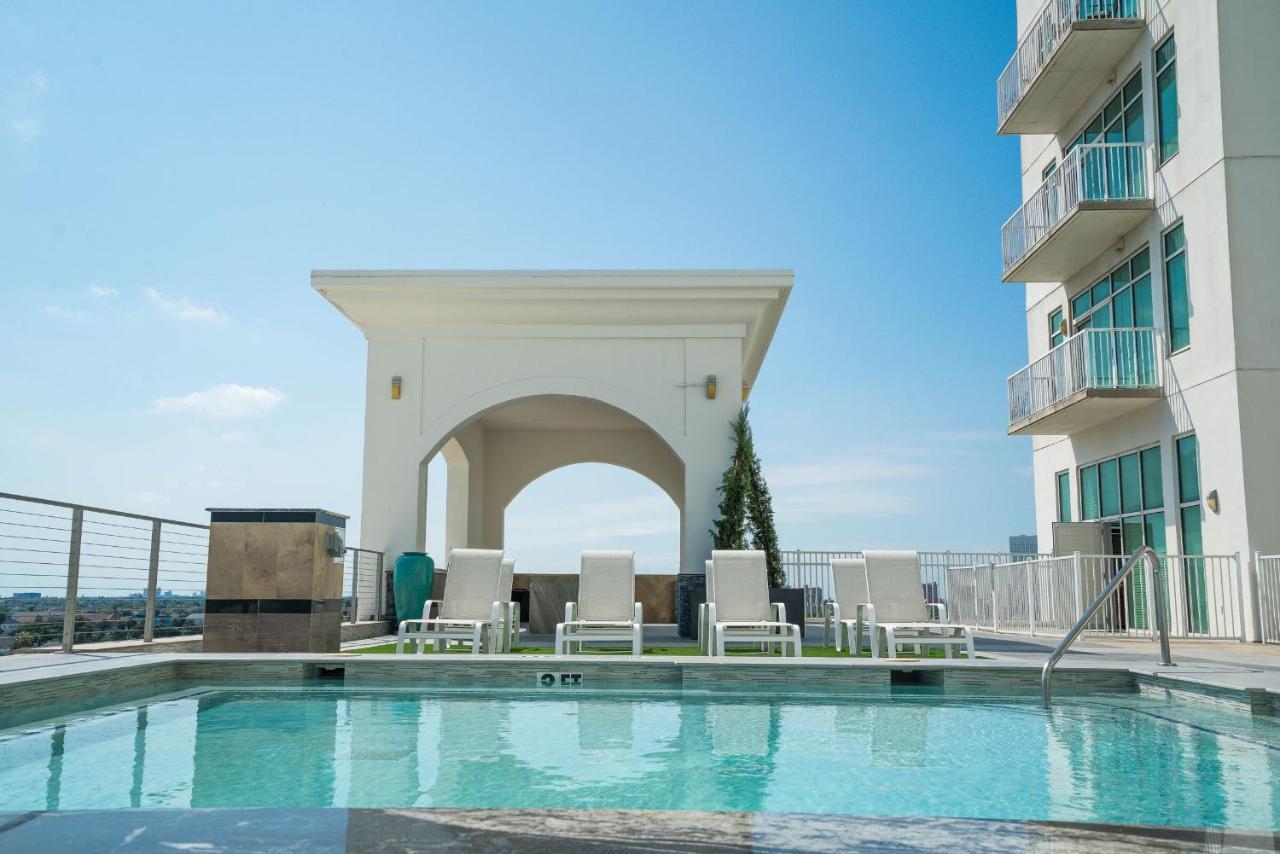 Sea It All Infinity Pool Ocean Views Steps From The Beach - A Perfect Romantic Getaway Galveston Exterior photo